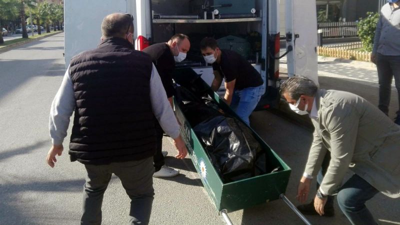 Antalya'da taburcu olan şahıs otel odasında ölü bulundu