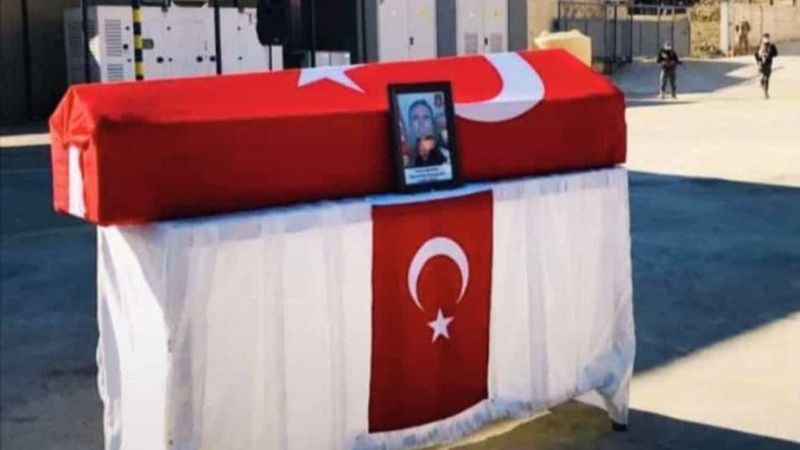 Hakkari'de şehit güvenlik korucusuna veda