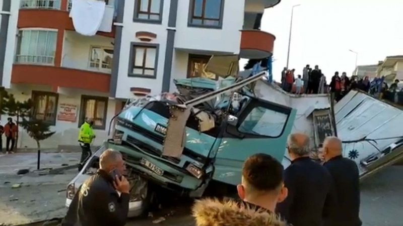 Manisa'daki düğünde 'yan bakma' cinayetinde 1 kişi tutuklandı