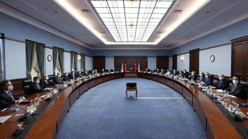 AK Parti'de gündem asgari ücret