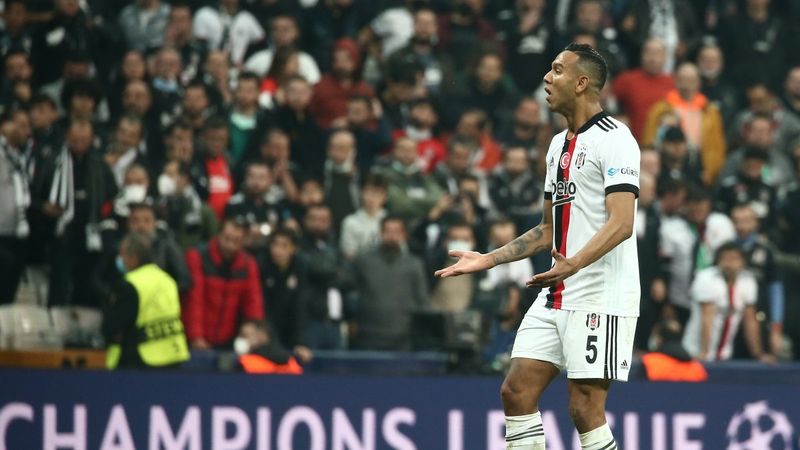 Beşiktaş, Josef'in sözleşmesini uzatacak