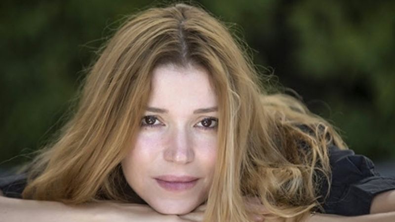 Vazgeçtiği meslek milyonların hayali! Camdaki Kız'ın Selen'i Selma Ergeç bakın ne mezunuymuş...