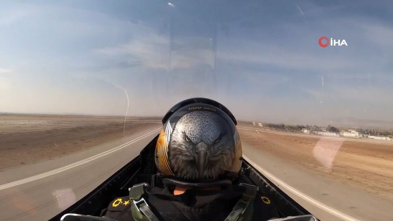 SOLOTÜRK’ten KKTC semalarında hayran bırakan gösteri