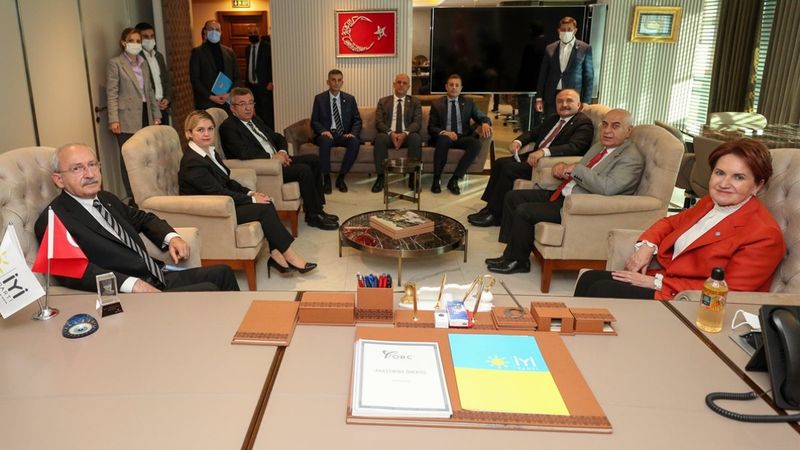 Akşener ile Kılıçdaroğlu arasındaki görüşmede dikkat çeken ayrıntı