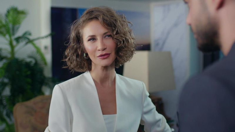 Yasak Elma'nın Feyza'sı Ece Dizdar'ı tanımak imkansız! Meğer o dizide boy göstermiş...