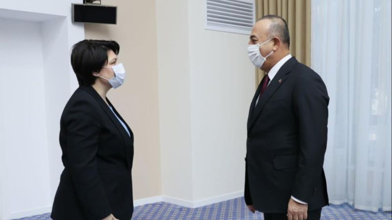 Mevlüt Çavuşoğlu, Moldova Başbakanı Gavrilita ile görüştü