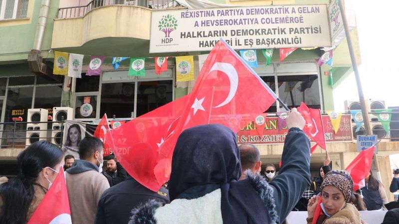 Hakkari’deki evlat nöbeti, 21’inci haftasına girdi