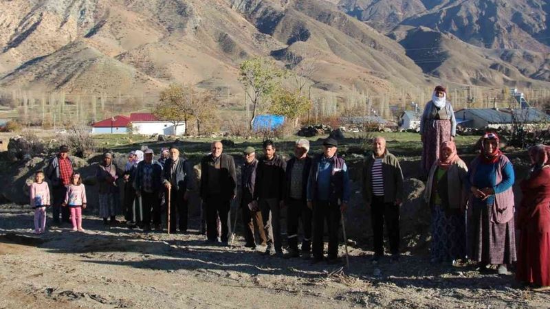 Erzurum'da taşkın korkusuyla yaşayan halk yardım istiyor