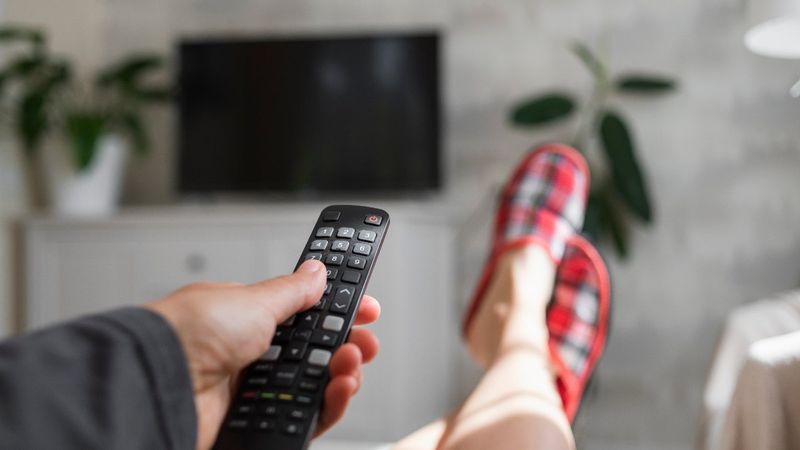 Ekran başında geçirdiğiniz süre felç riskinizi artırabilir