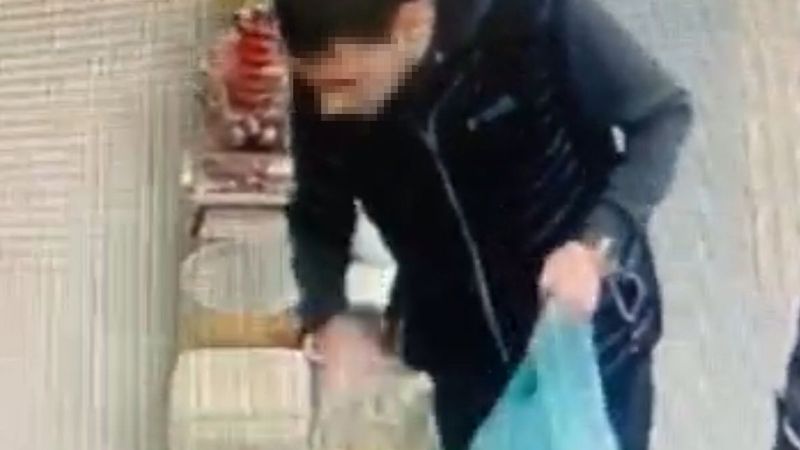 Batman’da, hırsızın rahat tavırları kameraya yansıdı