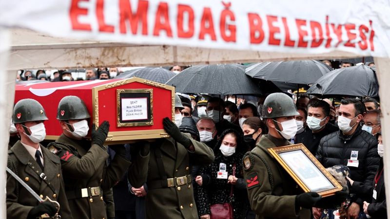 Şehit Piyade Binbaşı Mete Yıldırım son yolculuğuna uğurlandı
