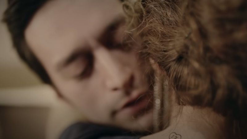 Camdaki Kız 21. bölüm 2. fragmanı: Sedat ve eski sevgilisi aynı evde, anılar akıllarda!