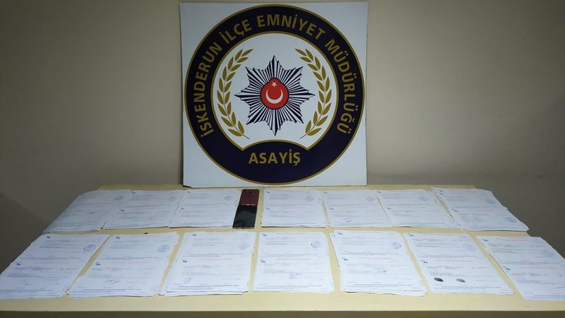 Hatay'da zimmetlerine para geçiren 2 PTT çalışanı tutuklandı