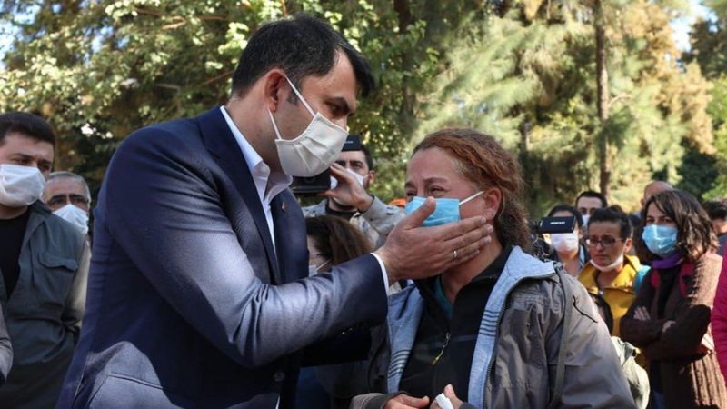 Murat Kurum, İzmirlileri konut teslim törenine davet etti