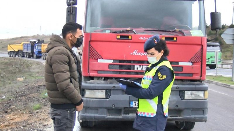 Arnavutköy’de, hafriyat kamyonlarına denetim