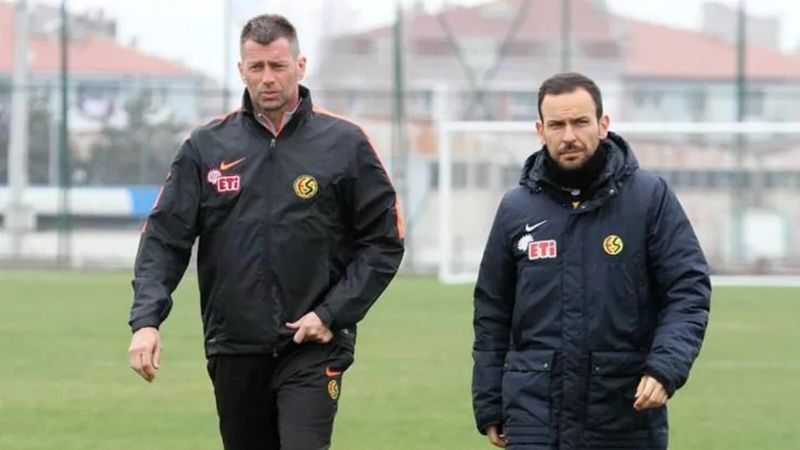 Skibbe'nin yeni takımı Sanfrecce Hiroshima