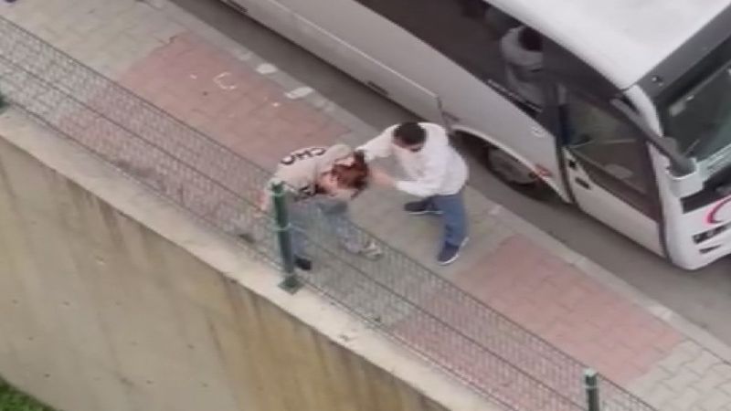 Gaziosmanpaşa'da kadına şiddet: Eski eşine saldırdı