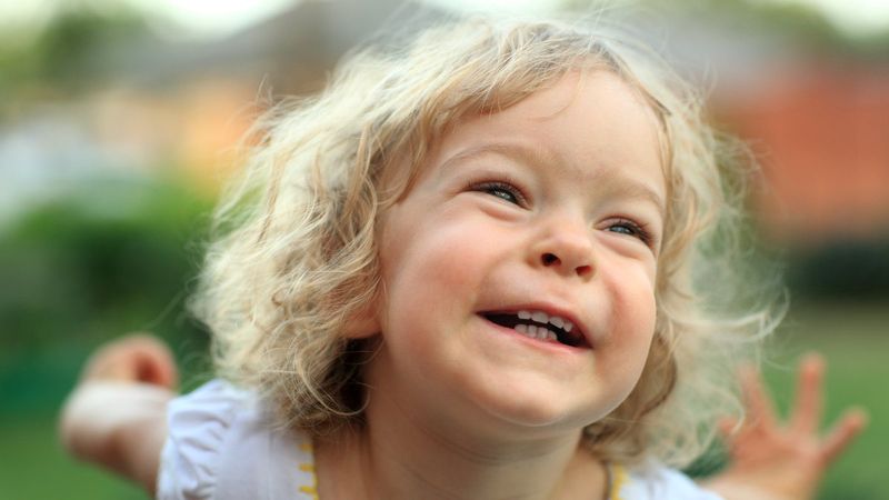 Daha sık gülümsemek için 8 bilimsel neden