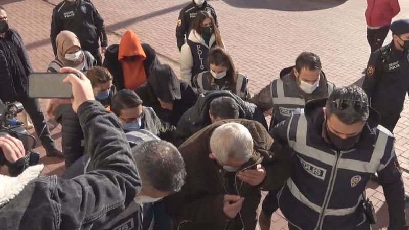 Sinop'ta fuhuş operasyonu: 3'ü kadın 7 kişi yakalandı