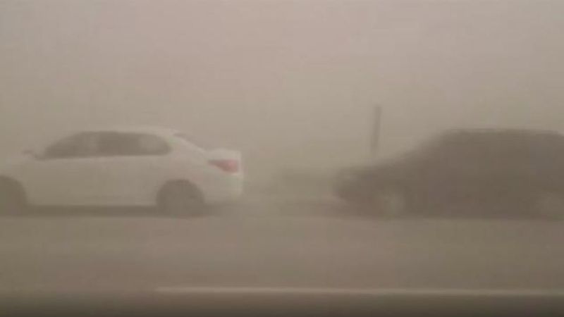 İç Anadolu'da trafiğe kum fırtınası engeli
