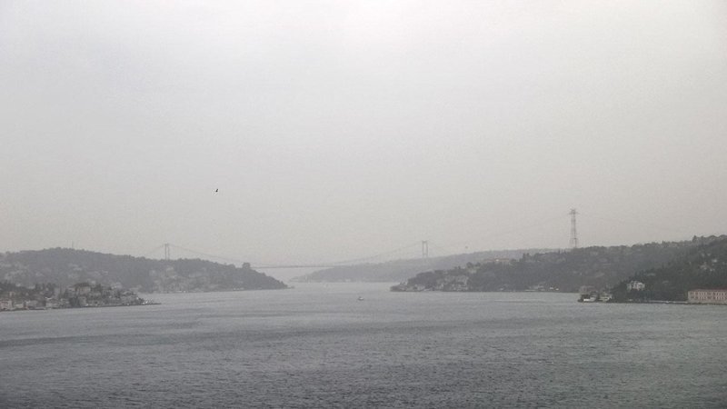 İstanbul Boğazı gemi trafiğine açıldı