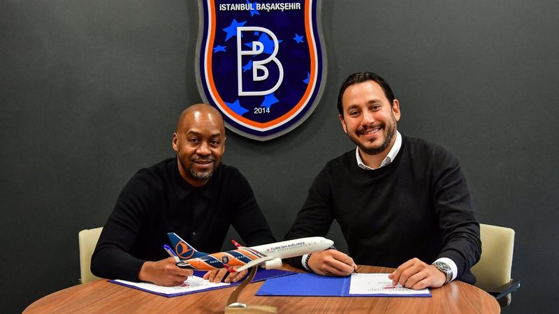 Başakşehir, Eddie Newton ile anlaştı