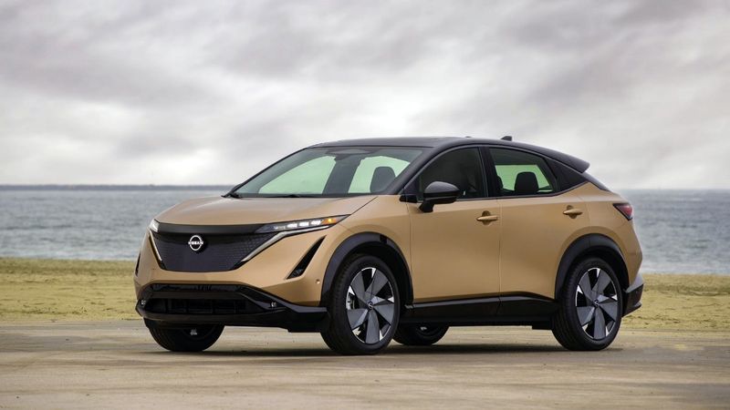 Nissan'dan elektrikli araçlara 18 milyar dolar yatırım