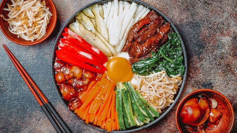 Eksantrik bir mutfak: Kore denilince akla gelen 11 yemek