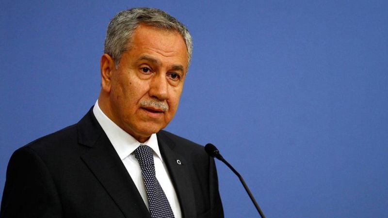 Bülent Arınç'tan Ahmet Hakan'ın yazısına cevap: Bak aslanım