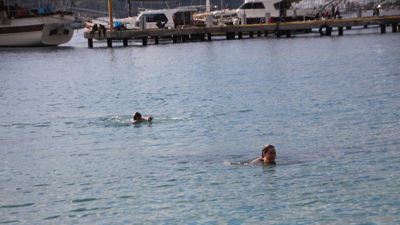 Bodrum’da yağmur sonrası deniz keyfi