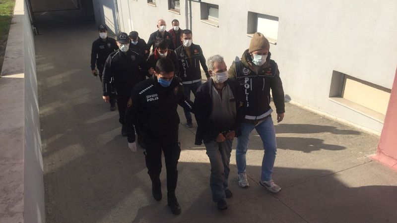 Adana'da torbacı operasyonu