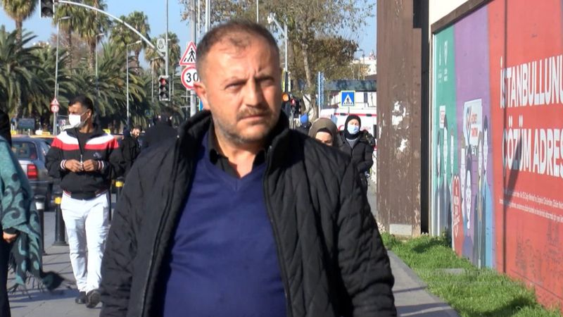 Beyoğlu'nda kadın turisti yola iten taksici konuştu