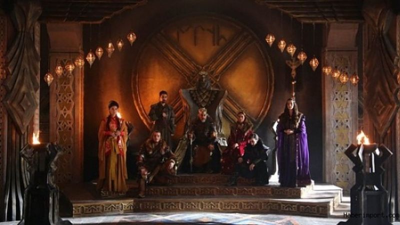 Tarih dizilerine hiç bu açıdan bakmadık! Murat Bardakçı'nın tespiti endişelendirdi...