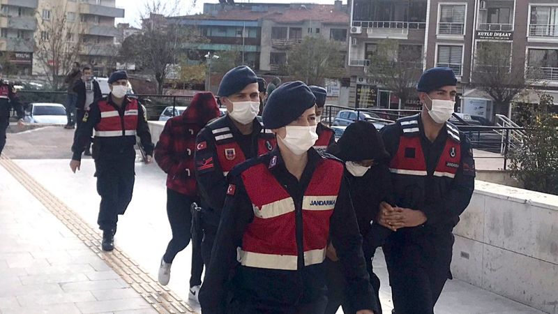 Balıkesir'de fuhuş operasyonu