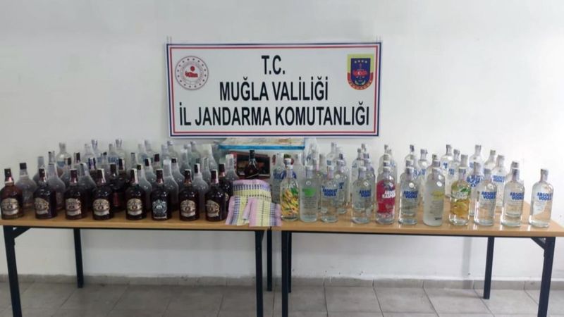 Muğla'da jandarmadan yeni yıl öncesi kaçak içki operasyonu