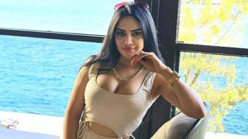 'Paralarını yiyip, ayaklarımı yıkatıyorum' demişti! Naz Mila'nın yeni işi şaşırttı