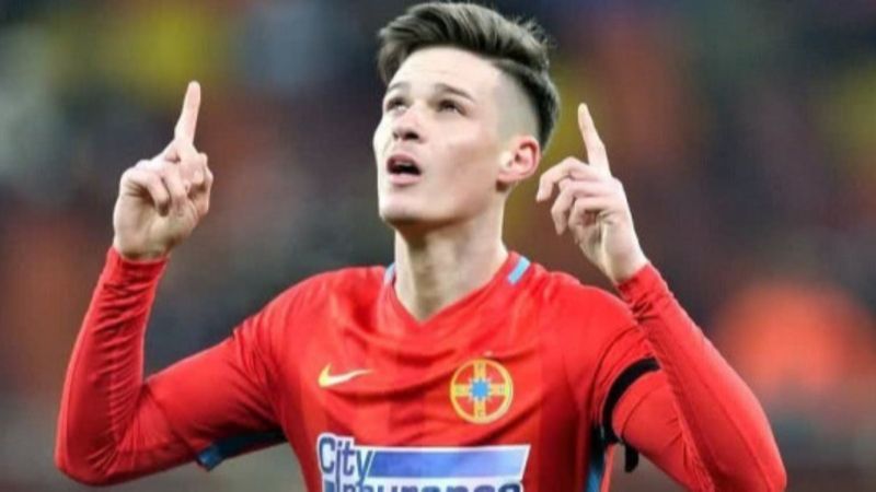 Dennis Man'ın menajeri: Oyuncumuz Parma'da mutlu