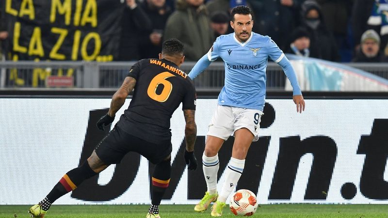 Galatasaray, Lazio'yla berabere kalarak grubu lider tamamladı