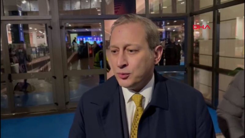 Burak Elmas: Bazı şeylere rağmen Türkiye'yi temsil edeceğiz