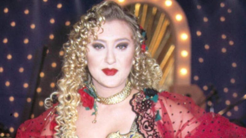 Kasımpaşa'nın yanık sesi: Güllü kimdir, kaç yaşında?