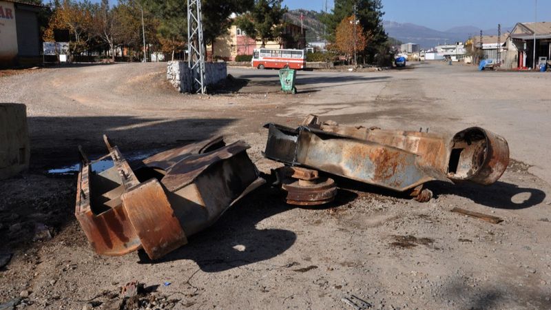 Gaziantep'te sökmeye çalıştığı hurdanın altında kalarak hayatını kaybetti
