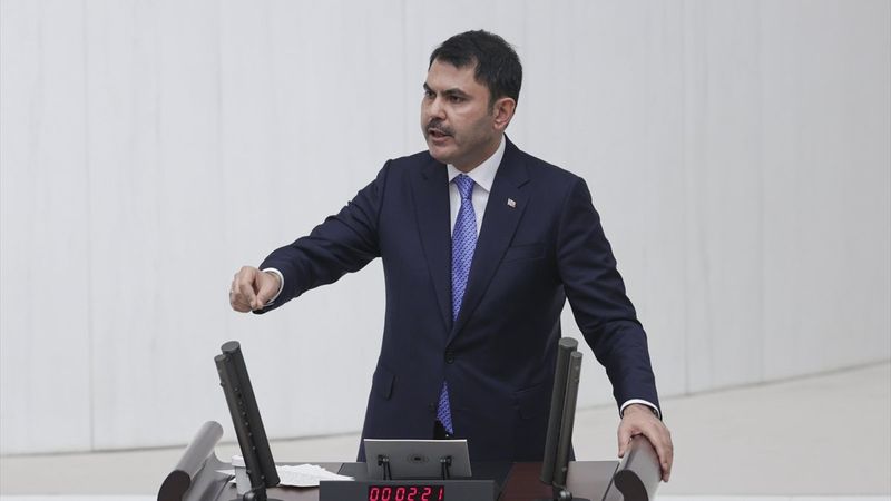 Murat Kurum'dan HDP'ye: Siz dağ diyorsunuz biz eğitim