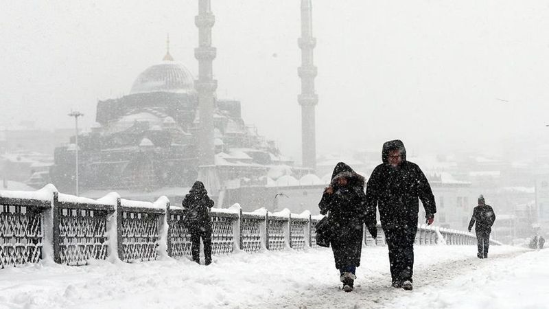 Yılbaşından önce İstanbul'a kar geliyor