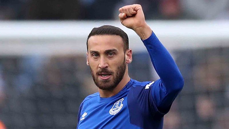 Cenk Tosun'un menajerinden transfer açıklaması