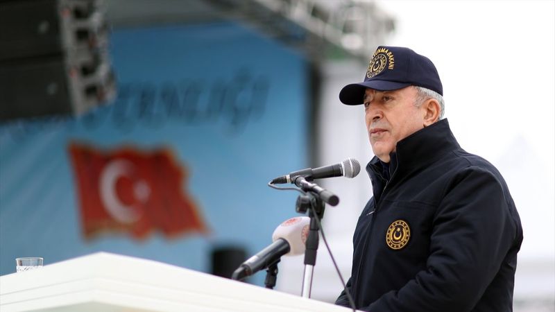 Hulusi Akar: Yılbaşından itibaren 2 bin 631 terörist etkisiz hale getirildi