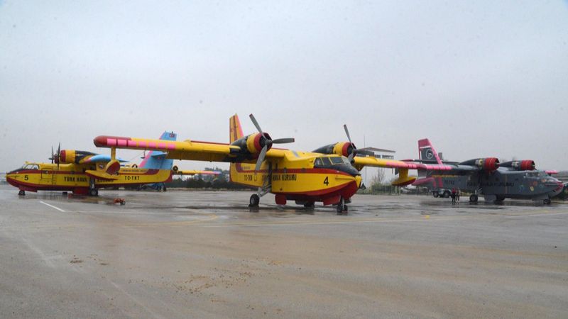 THK'nın yangın söndürme uçakları tamir ediliyor