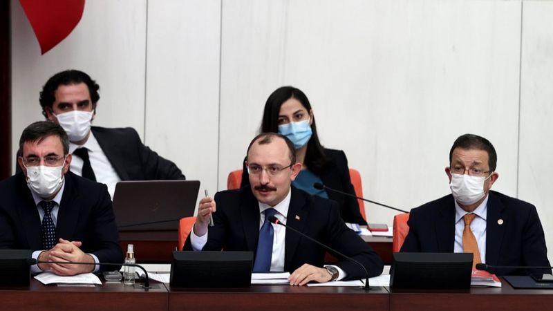 Ticaret Bakanı Muş: Seçim 19 ay sonra