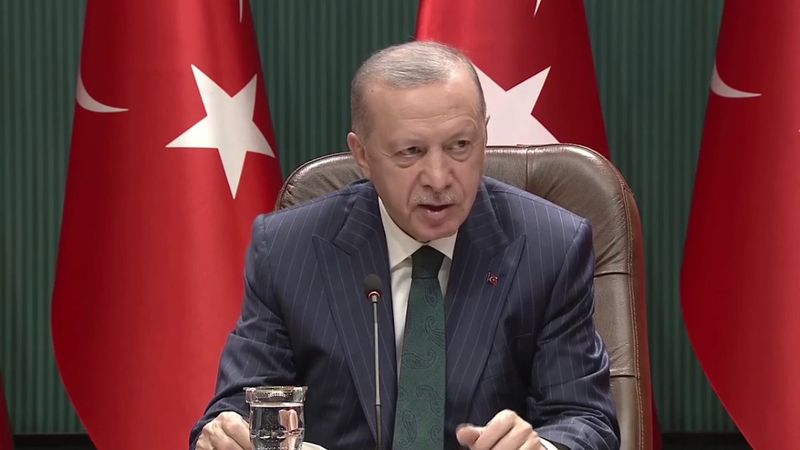 Cumhurbaşkanı Erdoğan'dan yeni asgari ücrete ilişkin ilk yorum