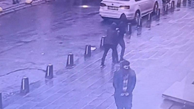 Güngören'de hırsız çantadaki 9 bin doları çaldı