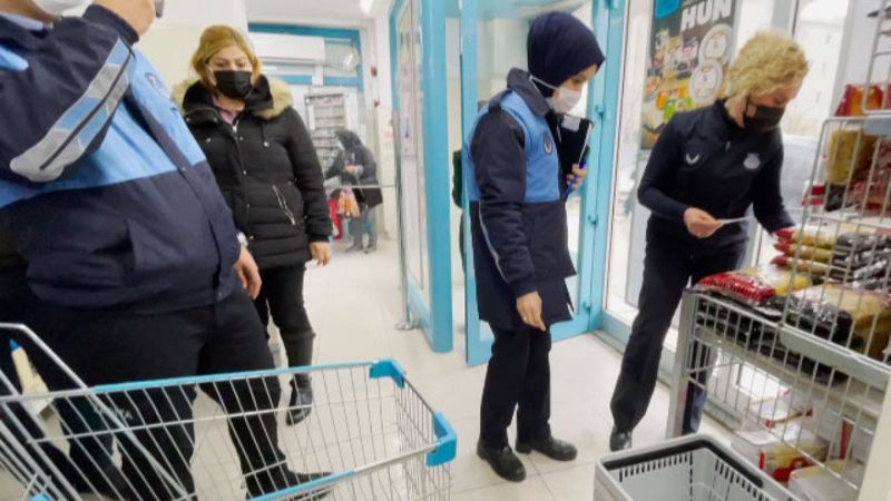 Ümraniye'de stokçulara yönelik denetim gerçekleştirildi